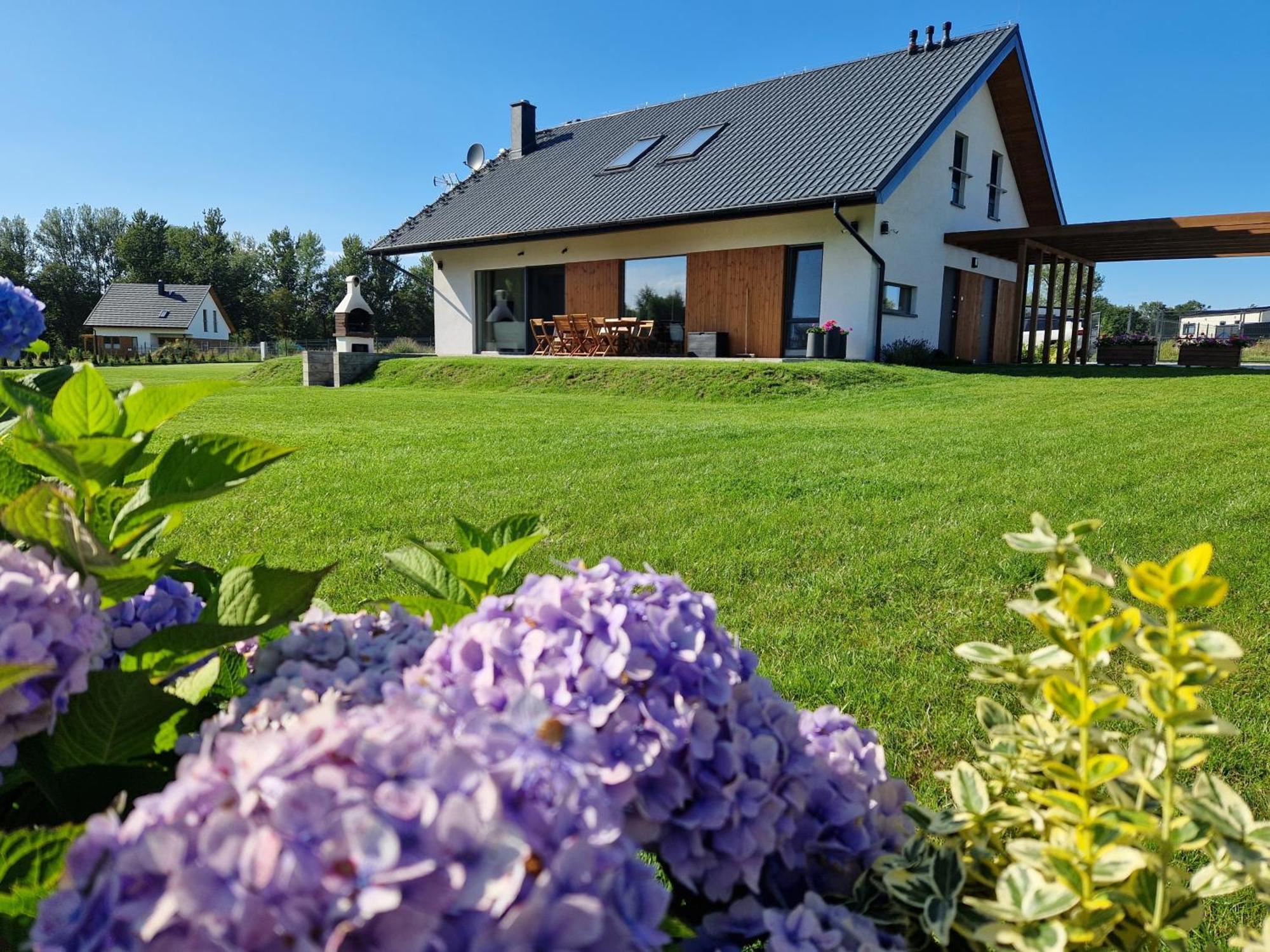 Villa Ra With Garden And Sauna At The Baltic Sea Kolczewo Exterior photo